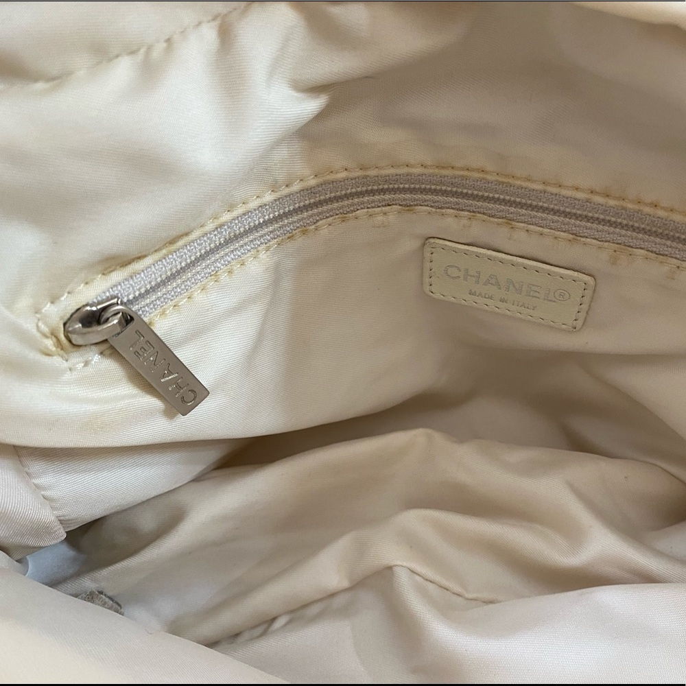 🆕 Chanel “New Travel line”Crossbody/Shoulder Bag - Picture 7 of 9